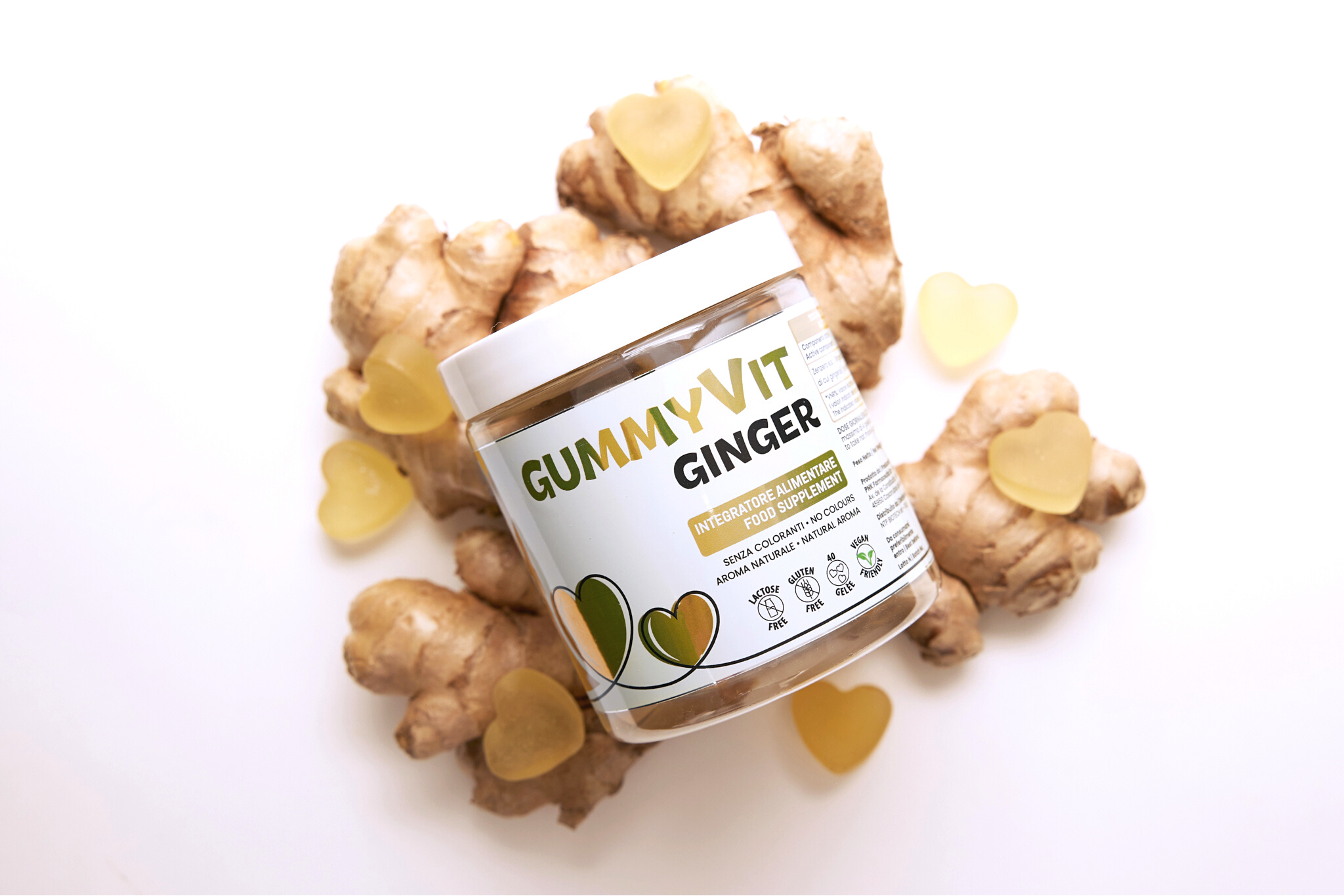 Immagine illustrativa che rappresenta un momento di consumo delle gomme Gummyvit Ginger, suggerendo l'uso in situazioni quotidiane di disagio digestivo o nausea, con un riferimento all'adattabilità in gravidanza e allattamento