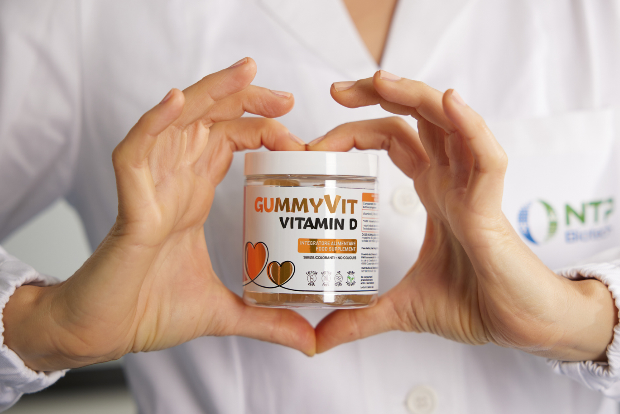 Immagine illustrativa che evidenzia come l'integrazione giornaliera con Gummyvit Vitamin D possa contribuire significativamente al benessere generale dell'organismo, adatto anche in gravidanza e allattamento